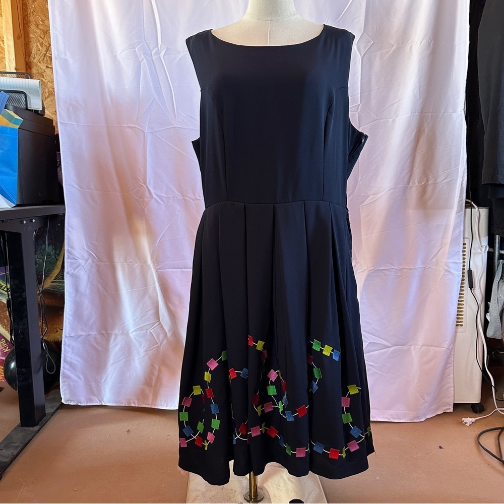 ModCloth womens 1X navy blue colorful squares sleeveless pocket plus Bea Dot - Picture 15 of 15